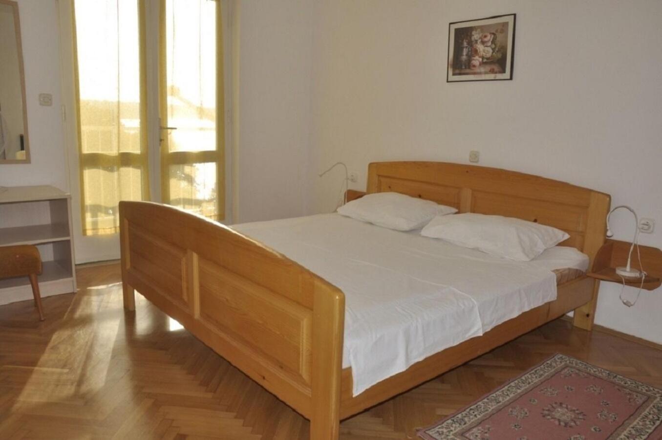 Apartments Petar - 6M From The Sea Barbat na Rabu Zewnętrze zdjęcie