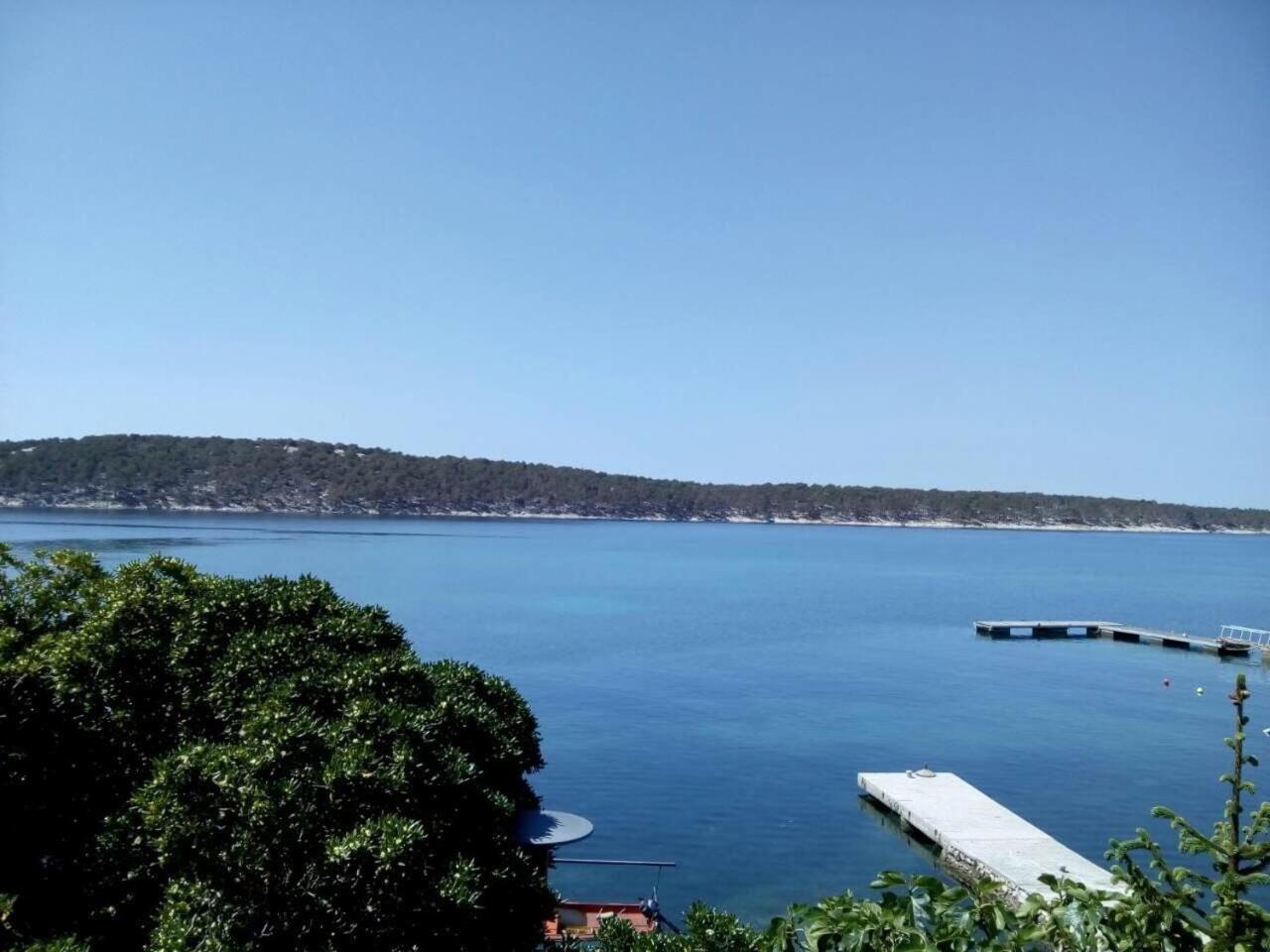 Apartments Petar - 6M From The Sea Barbat na Rabu Zewnętrze zdjęcie