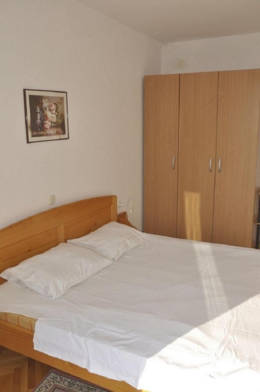 Apartments Petar - 6M From The Sea Barbat na Rabu Zewnętrze zdjęcie